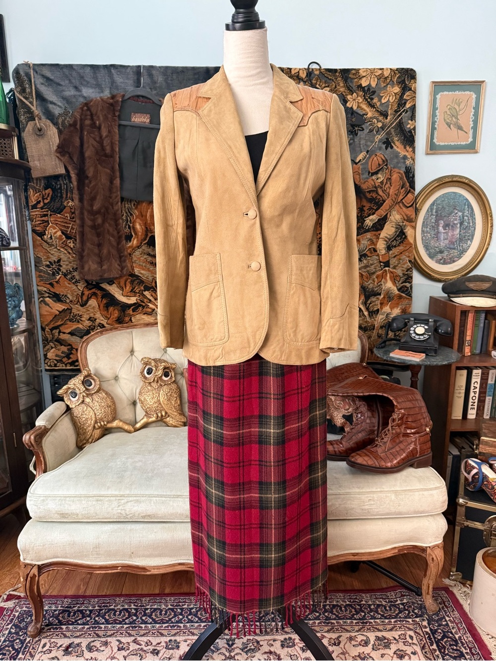 Women's Vintage 70s Golden Collection by Pioneer Wear Suede Western Blazer M